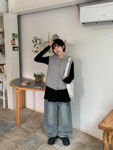 Aencheuko Round Collar Button Vest